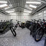 Hostel Pawilon Sportowo Turystyczny Kalwarianka *