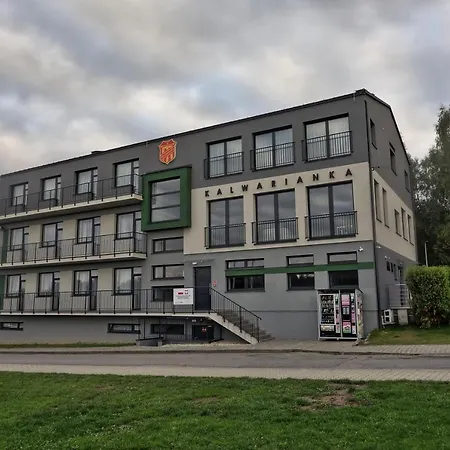 Pawilon Sportowo Turystyczny Kalwarianka * Kalwaria Zebrzydowska