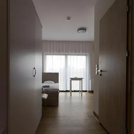 Pawilon Sportowo Turystyczny Kalwarianka Hostal Kalwaria Zebrzydowska